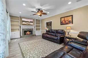 811 Millvale Pl, Lawrenceville, GA 30044 - Photo 9