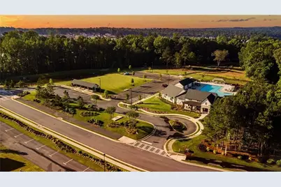 737 Crystal Lake Parkway, Hoschton, GA 30548 - Photo 7