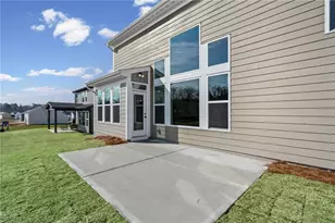 737 Crystal Lk Pkwy, Hoschton, GA 30548 - Photo 33