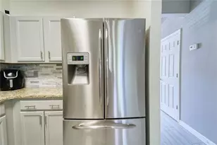 1207 Penhurst Way, Lawrenceville, GA 30043 - Photo 9