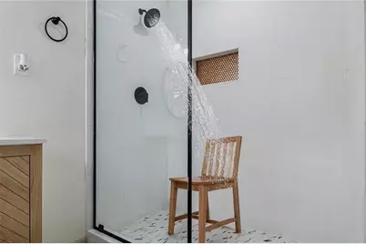 546 Milligan Drive, Stone Mountain, GA 30083 - Photo 15