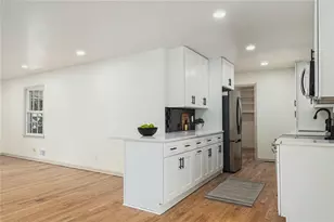 546 Milligan Dr, Stone Mountain, GA 30083 - Photo 9