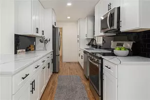 546 Milligan Dr, Stone Mountain, GA 30083 - Photo 5