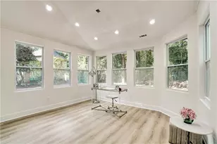 1414 Logan Cir, Marietta, GA 30062 - Photo 9