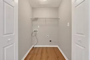 3621 Hutchinson Trace Dr, Cumming, GA 30040 - Photo 17