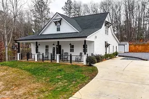 92 Autumn Path, Rockmart, GA 30153 - Photo 3