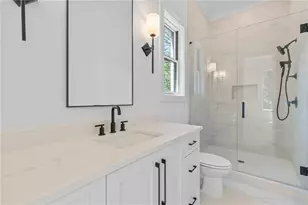 816 Hillwood Dr, Marietta, GA 30068 - Photo 17