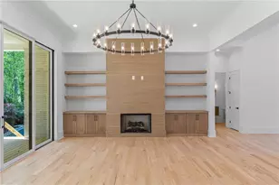 816 Hillwood Dr, Marietta, GA 30068 - Photo 87