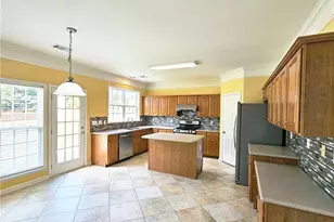 1215 Clandon Pl, Johns Creek, GA 30024 - Photo 9