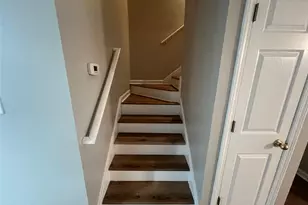 462 Peachtree Ridge Dr, Lawrenceville, GA 30043 - Photo 9