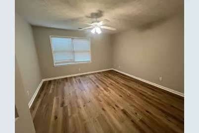 462 Peachtree Ridge Drive, Lawrenceville, GA 30043 - Photo 11