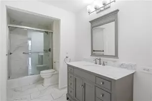 2660 Peachtree Rd NW, Atlanta, GA 30305 - Photo 19