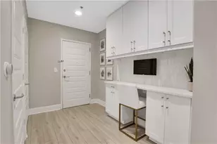 1080 Peachtree St NE, Atlanta, GA 30309 - Photo 3