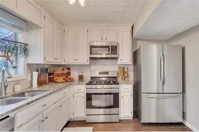 809 Overlook Trail, Canton, GA 30115 - Photo 11