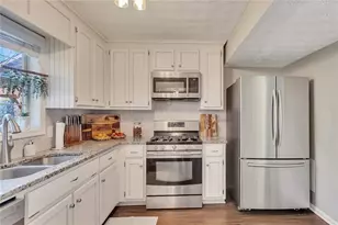 809 Overlook Trail, Canton, GA 30115 - Photo 11