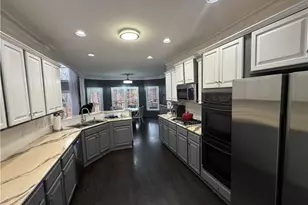 5135 Highland Lake Dr, Atlanta, GA 30349 - Photo 5