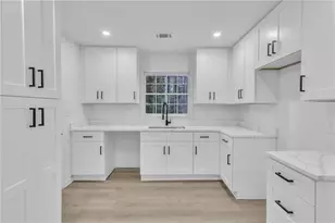 3296 Columbia Woods Dr, Decatur, GA 30032 - Photo 11