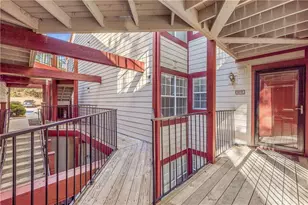 1019 Sandy Ln Dr, Alpharetta, GA 30022 - Photo 3