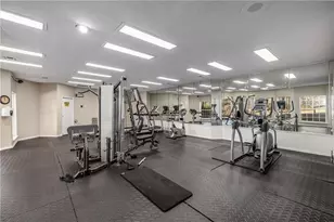 1019 Sandy Ln Dr, Alpharetta, GA 30022 - Photo 35