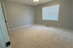 2911 Highpoint Rd, Snellville, GA 30078 - Photo 11