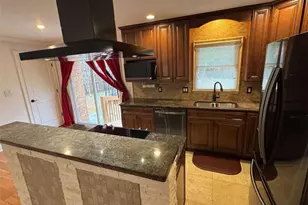 837 Parkstone Dr, Stone Mountain, GA 30083 - Photo 15