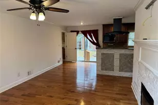 837 Parkstone Dr, Stone Mountain, GA 30083 - Photo 3