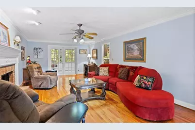 1165 Johnson Circle, Lawrenceville, GA 30046 - Photo 9