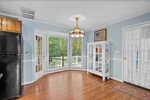 1165 Johnson Cir, Lawrenceville, GA 30046 - Photo 15