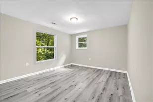 305 S 18th St, Griffin, GA 30224 - Photo 11