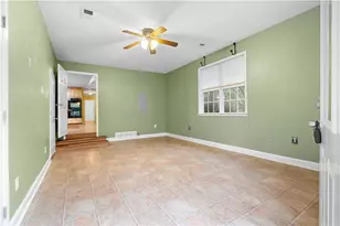 328 Rain Valley Cir, Meansville, GA 30256 - Photo 5