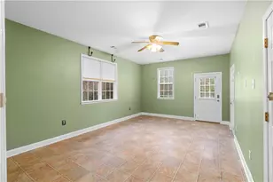 328 Rain Valley Cir, Meansville, GA 30256 - Photo 5