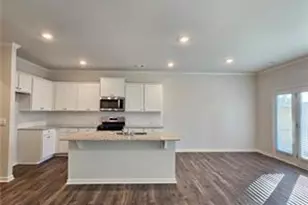 3331 Greyton Dr, Buford, GA 30519 - Photo 3