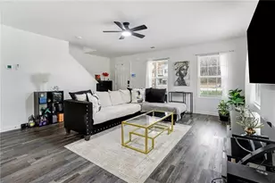 2559 Piering Dr, Lithonia, GA 30038 - Photo 5