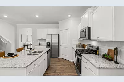 131 Biltmore Place, Braselton, GA 30517 - Photo 9