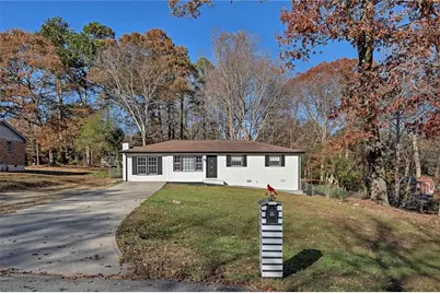 4385 Donegal Circle, Lithia Springs, GA 30122 - Photo 3