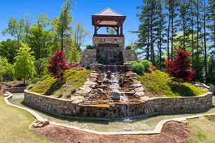 158 King Vlg, Braselton, GA 30517 - Photo 3