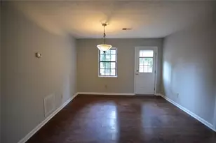 3592 Denby Dr SW, Snellville, GA 30039 - Photo 9