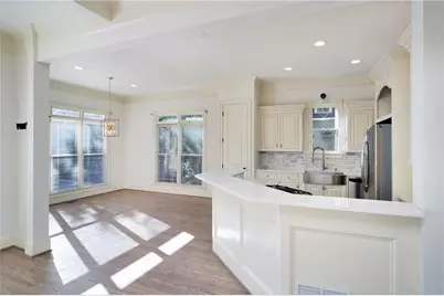 208 Clarion Avenue, Decatur, GA 30030 - Photo 9