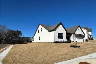 193 Wingate Dr, Winder, GA 30680 - Photo 3
