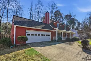 225 Barrington Dr E, Roswell, GA 30076 - Photo 31