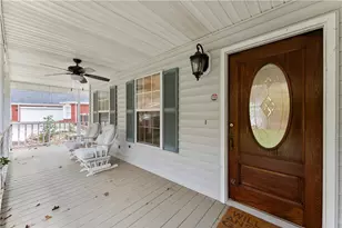 9260 Bayhill Dr, Gainesville, GA 30506 - Photo 5