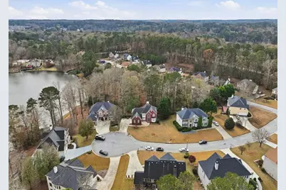 7249 Misty Harbor Court, Stone Mountain, GA 30087 - Photo 9