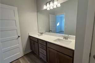 184 Rosewood Park Dr, Hoschton, GA 30548 - Photo 11