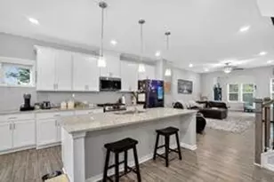 2267 Pink Hawthorn Dr, Buford, GA 30518 - Photo 3