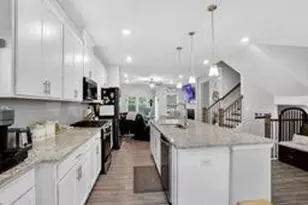 2267 Pink Hawthorn Dr, Buford, GA 30518 - Photo 5