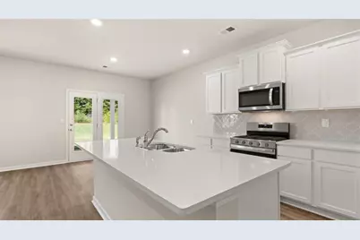 1898 Roxey Land, Winder, GA 30680 - Photo 7