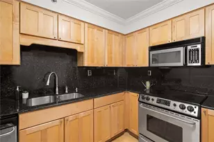 2870 Pharr Ct South NW, Atlanta, GA 30305 - Photo 11