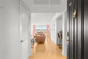 2870 Pharr Ct South NW, Atlanta, GA 30305 - Photo 9