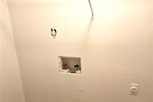 5642 Estates Ct, Norcross, GA 30093 - Photo 9