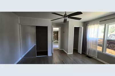 875 S Hairston Road, Stone Mountain, GA 30088 - Photo 15